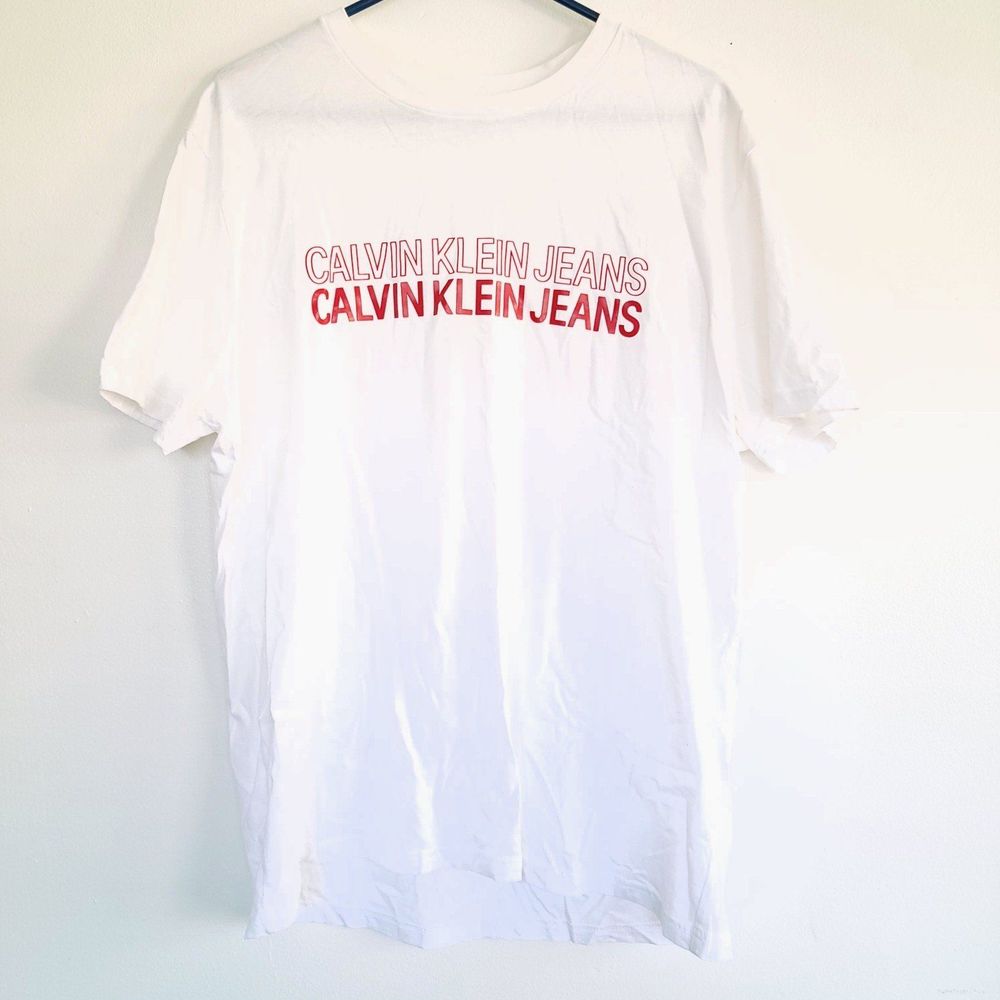 Calvin Klein Tshirt size XL